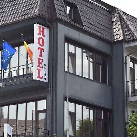 Hotel Taco Bukarest Exteriör bild